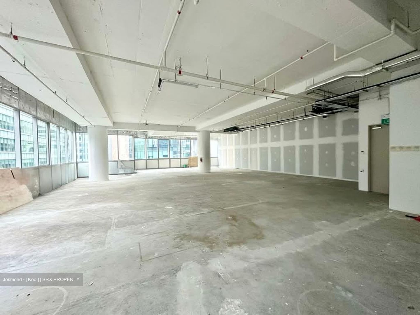 18 ROBINSON (D1), Office #558751731
